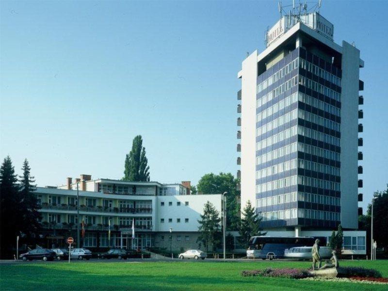 Hotel Nagyerdo Debrecín Exteriér fotografie